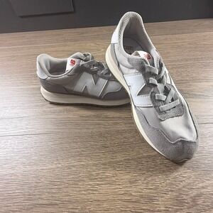 New Balance 237 Youth Sneakers Gray White Elastic Laces Lifestyle School Neutral